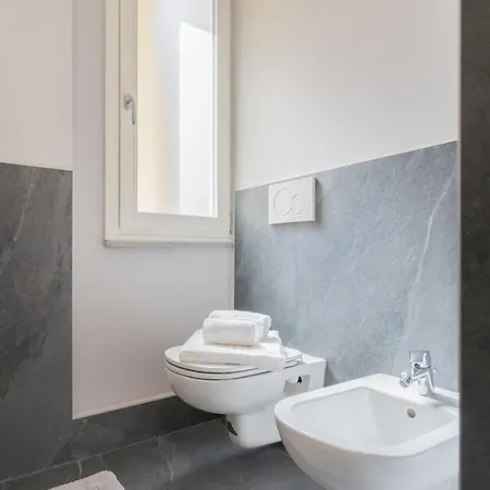 Apartment Sant'agostino By Rent Como